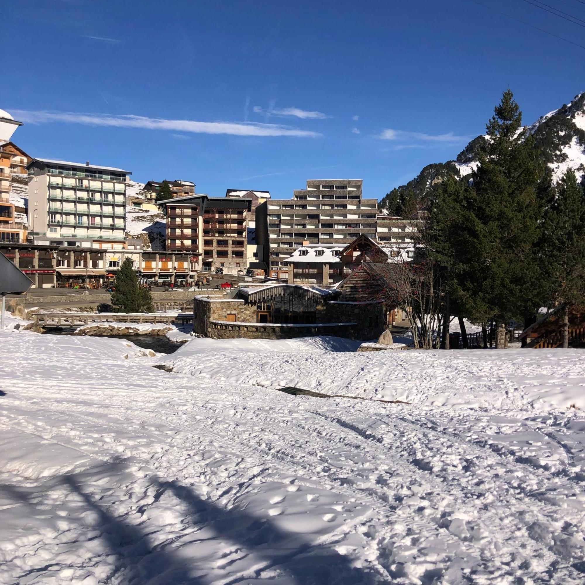 Duplex 8 Couchages, Au Pied Des Pistes De La Mongie Apartment Exterior foto
